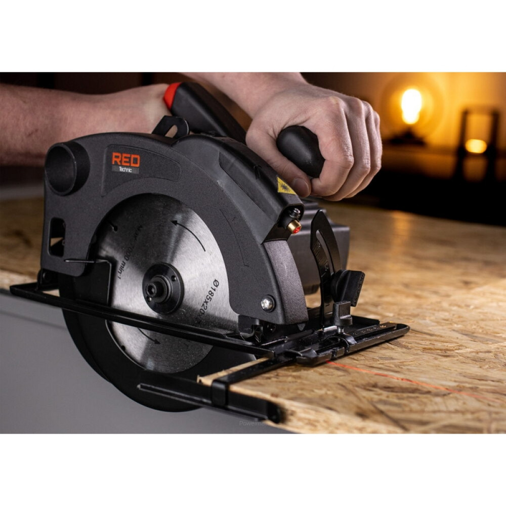 Fierăstrău circular Red Technic RTRPT0006